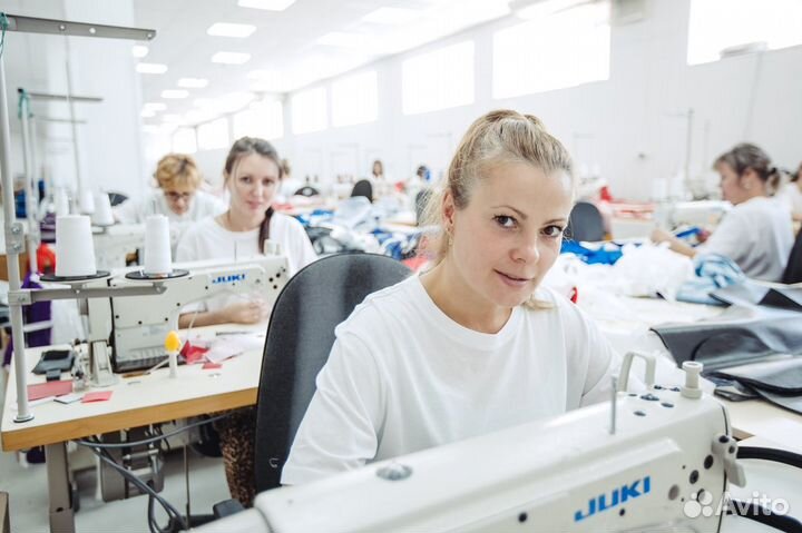 Швея по готовому крою