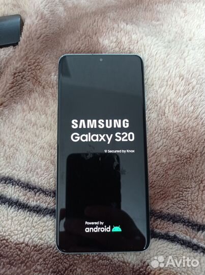 Samsung Galaxy S20, 8/128 ГБ