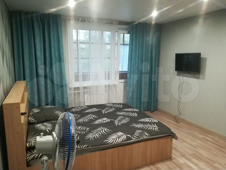 2-к. квартира, 42 м², 3 кровати