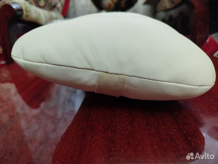 Подушка для шеи ортопедическая VIP белая ромб