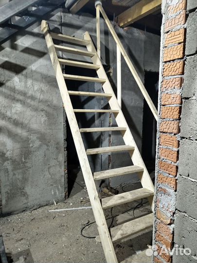 Лестница деревянная бу