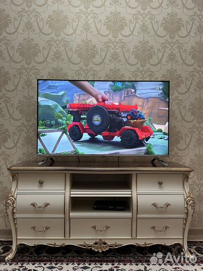 Тумба под телевизор