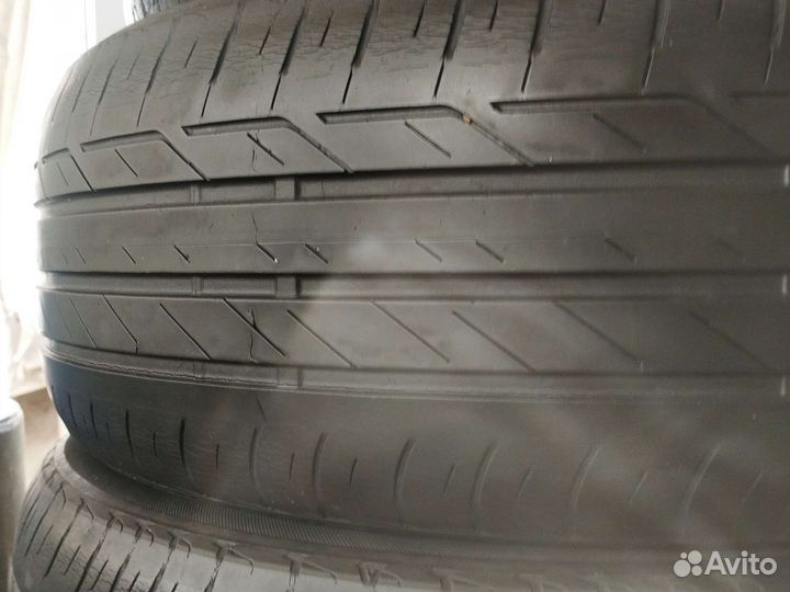 Bridgestone Turanza T001 225/40 R19