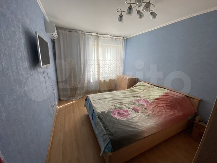 3-к. квартира, 86 м², 2/10 эт.