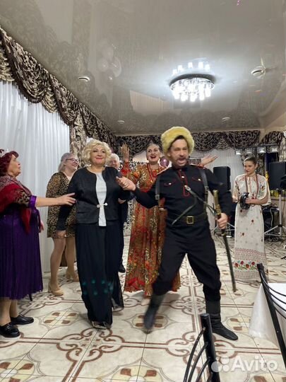 Казаки, артисты на праздник, казачий ансамбль