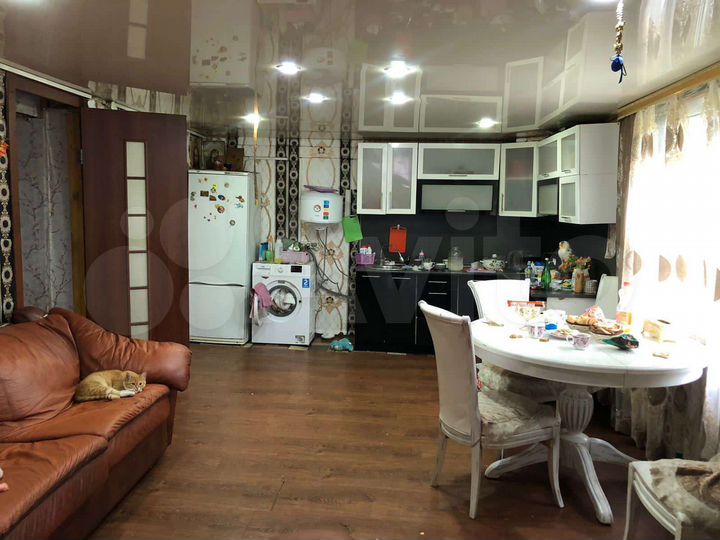 Дом 28 м² на участке 16 сот.