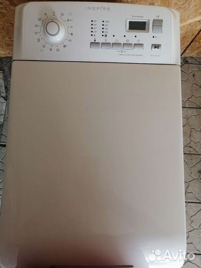 Стиральная машина с вертикальной загрузкой