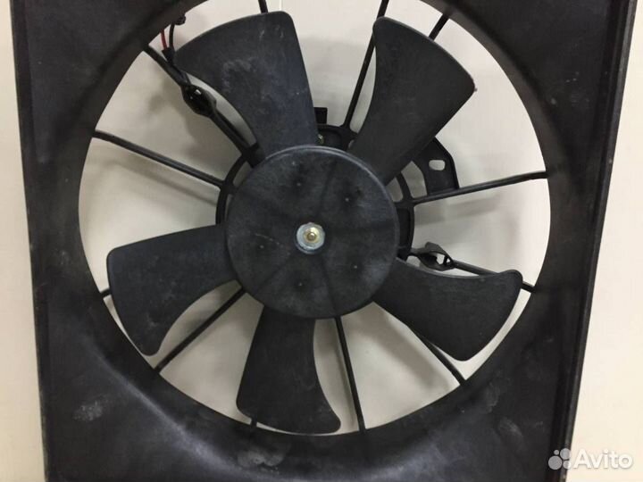 Диффузор вентилятора Honda Civic 4D 2006-2012