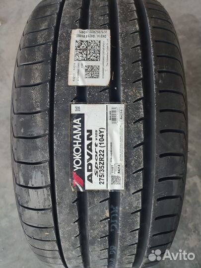 Yokohama Advan Sport V105E 275/35 R22 104Y