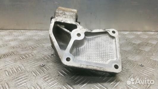 Подушка двигателя дизельная jeep grand cherokee WK