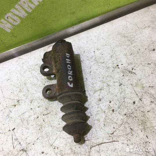 Цилиндр сцепления рабочий Тойота Королла Е120