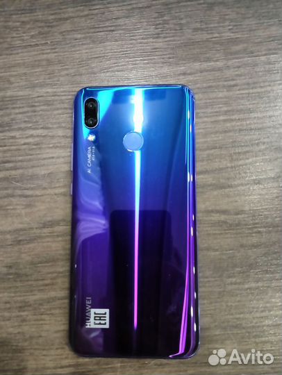 HUAWEI Nova 3, 4/128 ГБ