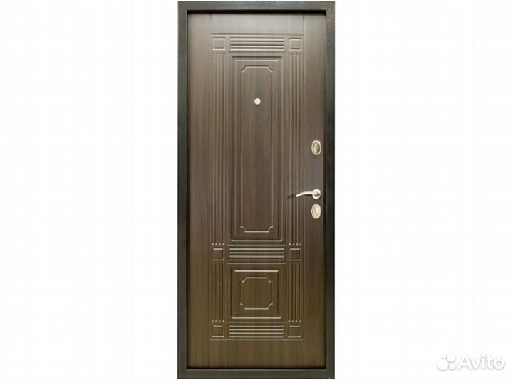 Входная дверь с терморазрывом и зеркалом