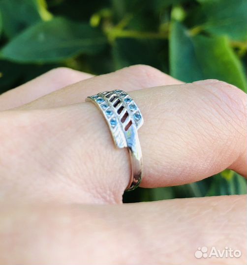 Серебряное кольцо
