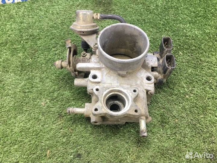 Заслонка дроссельная Nissan Maxima A33