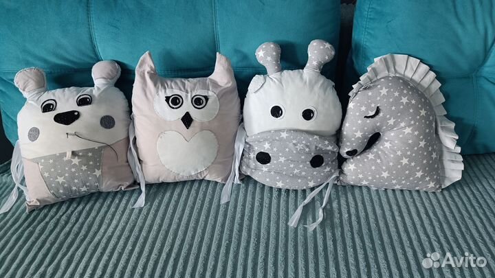 Мягкие бортики в детскую кроватку