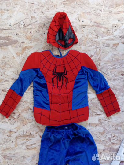 Костюм человека-паука