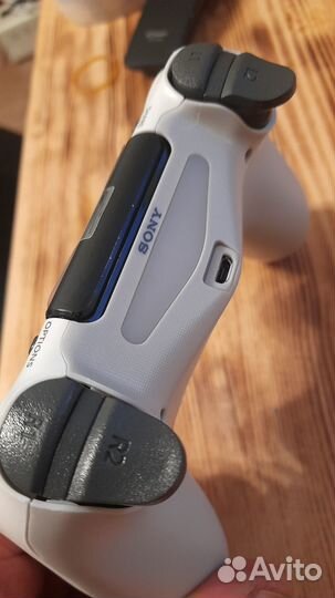 Джойстик ps4 cuh-zct2e