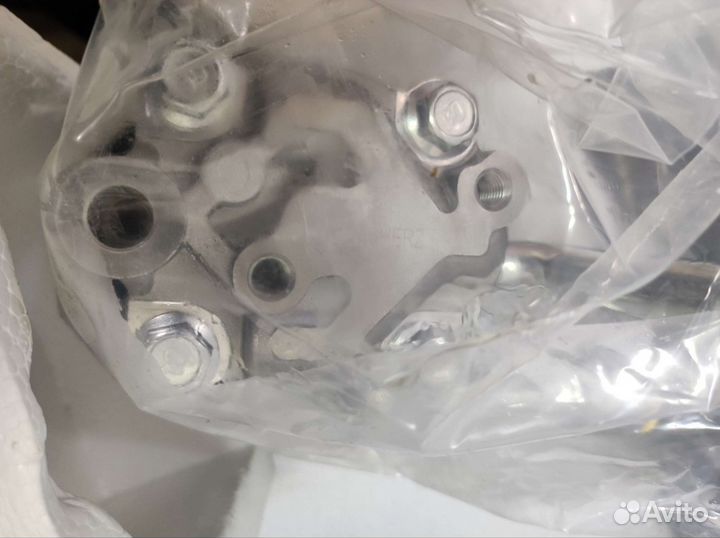 Насос гур Pathfinder,Navarra