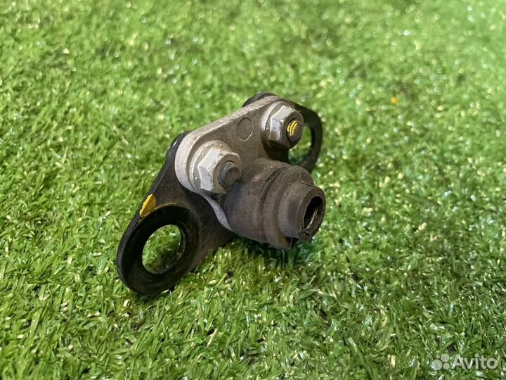 Кронштейн, опора кабеля Lexus Gs350 GRS191 2GR-FSE