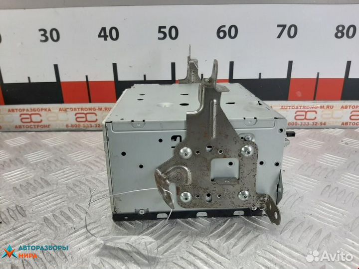 Магнитола Nissan Armada 2007 25915ZQ30B