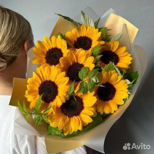 Букет подсолнухов в ассортименте