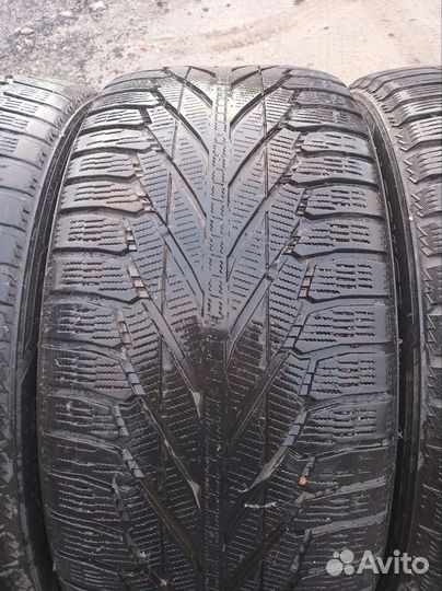 Nokian Tyres Hakkapeliitta R2 SUV 275/45 R20 110R