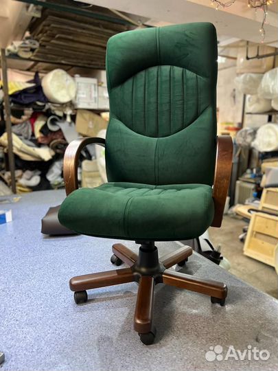 Компьютерное кресло