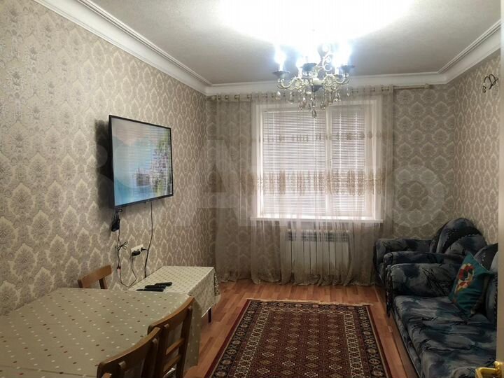 2-к. квартира, 54 м², 1/9 эт.