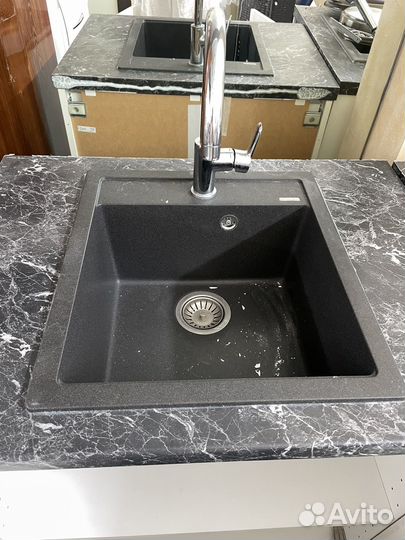 Тумба с раковиной