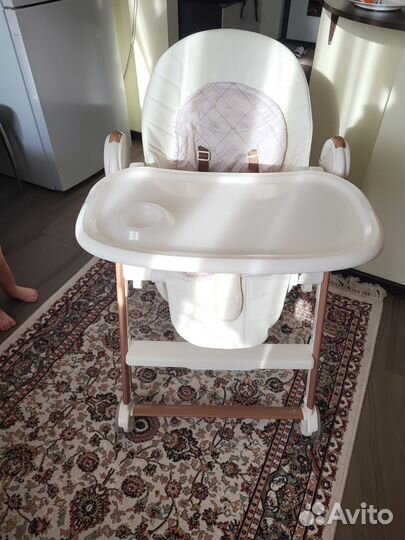 Стульчик для кормления peg perego