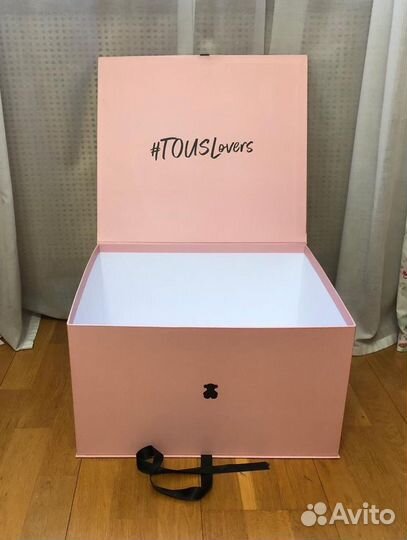 Подарочная коробка tous