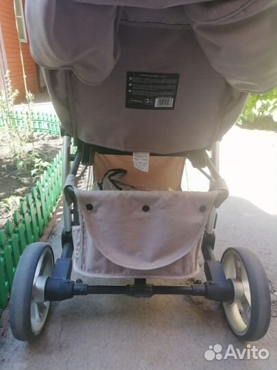 Прогулочная коляска Carrello Vista