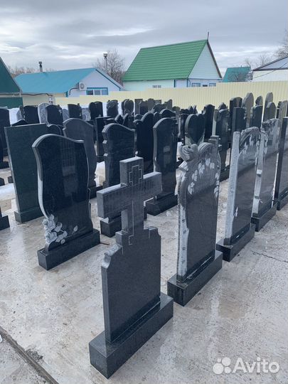 Памятник на могилу