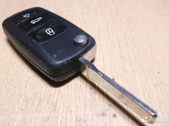 5K0 837 202 AD выкидной ключ VW Polo 3 кнопки