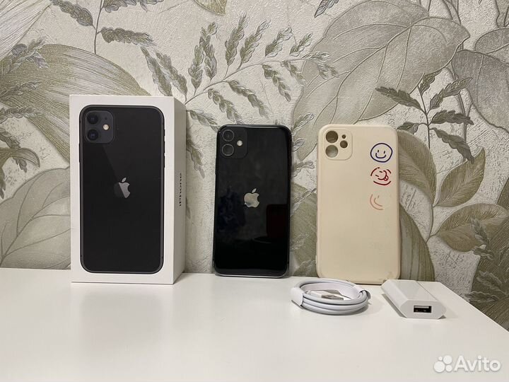 iPhone 11, 128 ГБ