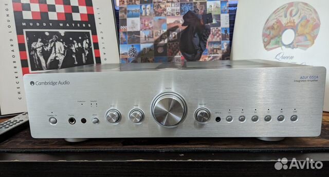 Усилитель Cambridge Audio Azur 651A