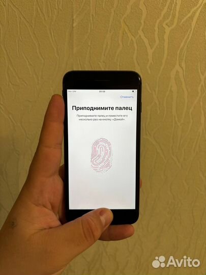 iPhone 8 Plus, 64 ГБ