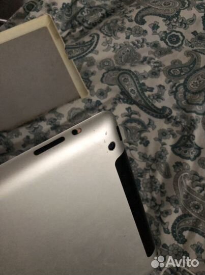 Apple iPad 4 wi-fi cellular