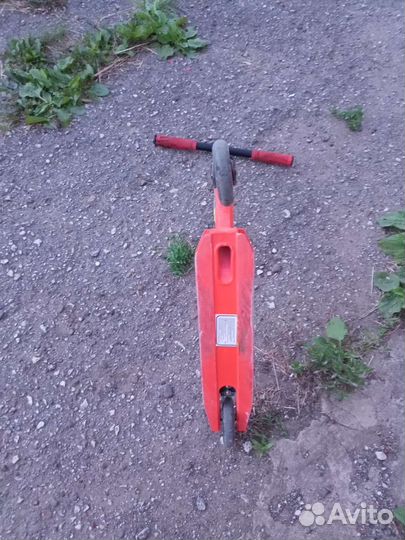 Трюковой самокат