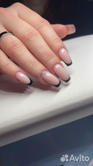 Наращение ногтей, гель-лак, маникюр