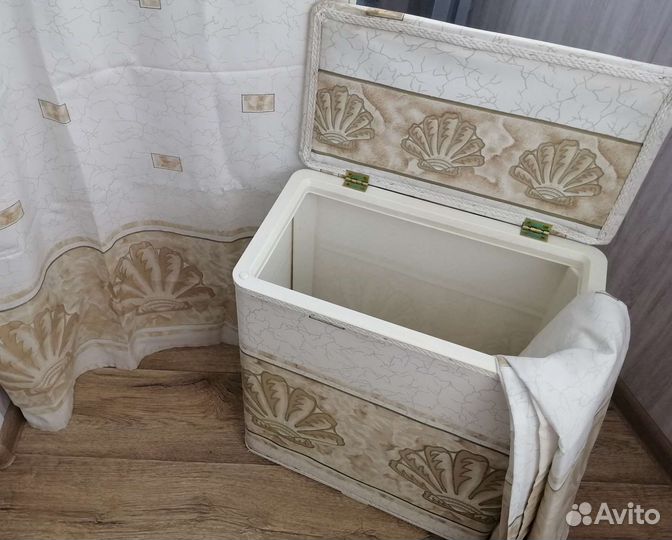 Комплект д/ванной: тумба и 2 занавески