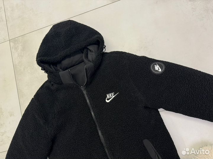 Теплая куртка найк