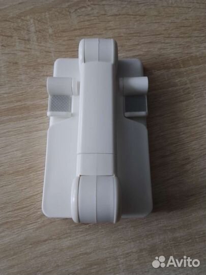 Подставка для сотовых телефонов