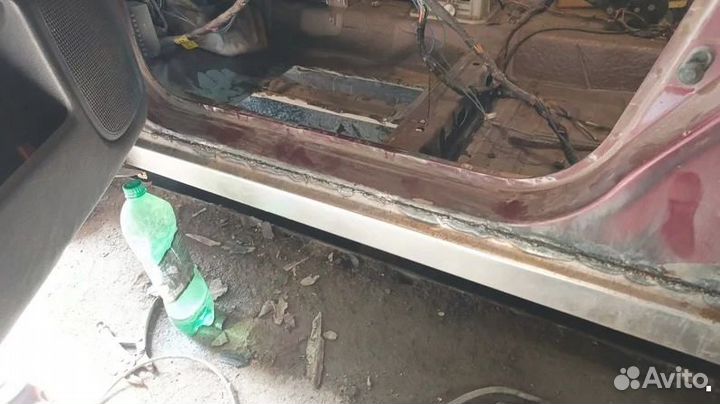 Кузовной порог Ford Edge 1