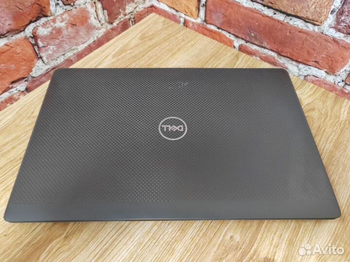 Ноутбук Dell Latitude 13