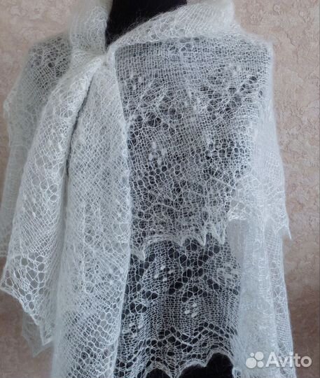 Пуховый платок паутинка ажурная белая Оренбург