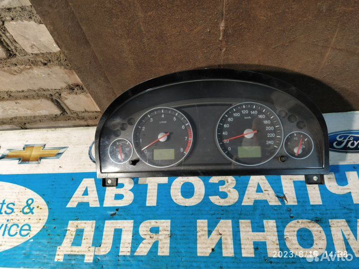 Панель приборов Ford Mondeo 00-07