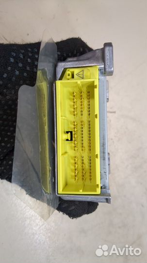 Блок управления airbag Toyota Prius, 2018