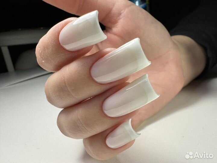 Маникюр и SMART педикюр